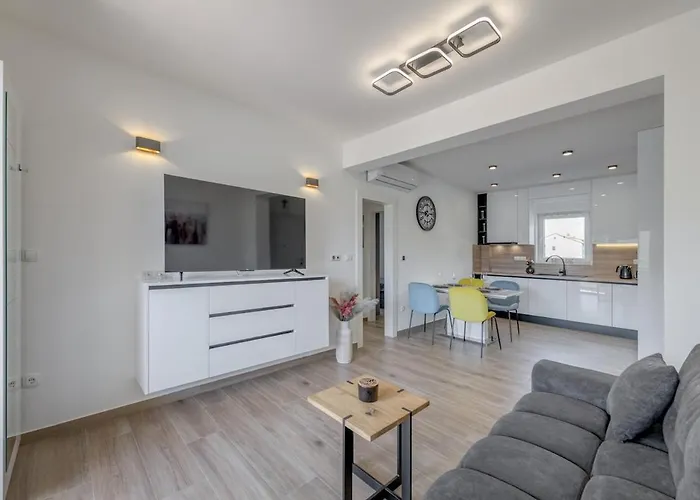 Luxury With Jacuzzi In Apartamento *