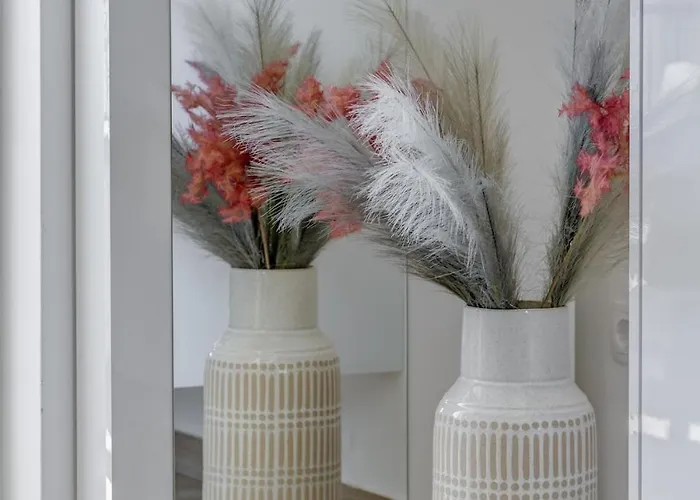 Luxury With Jacuzzi In *